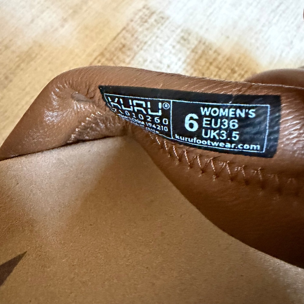 Kura Heel Better Coda Mesa Supportive Sandal in Amber Brown-Pearl White - Picture 9 of 11
